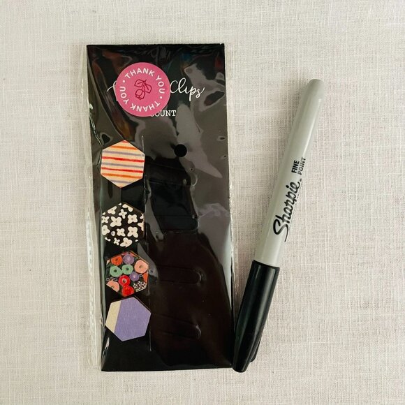 Mark Your Cup And Drink Up Cup Holder With Sharpie and Decorative Clips - Picture 5 of 7